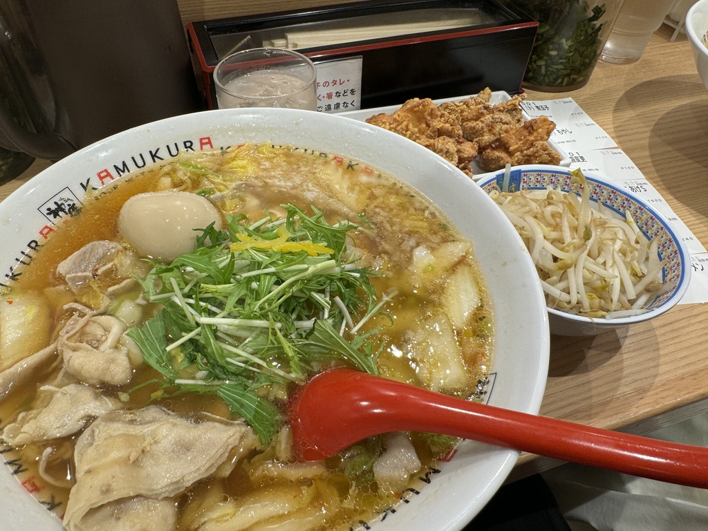 京都站下的柚子蔬菜拉面