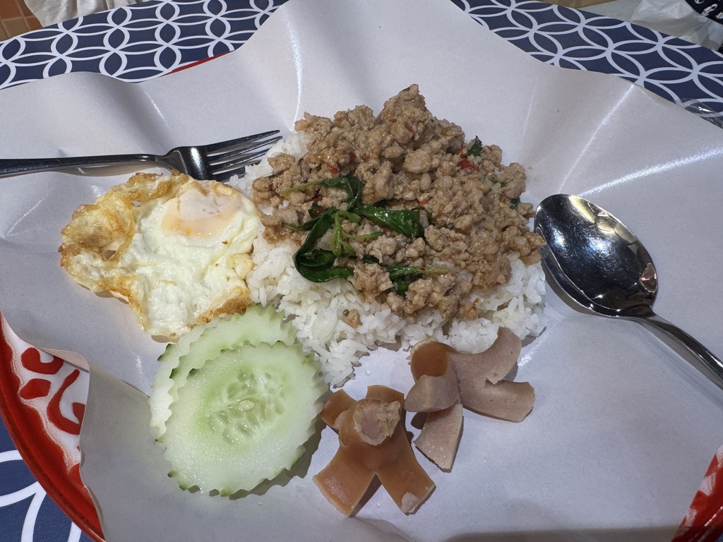 继续打抛饭